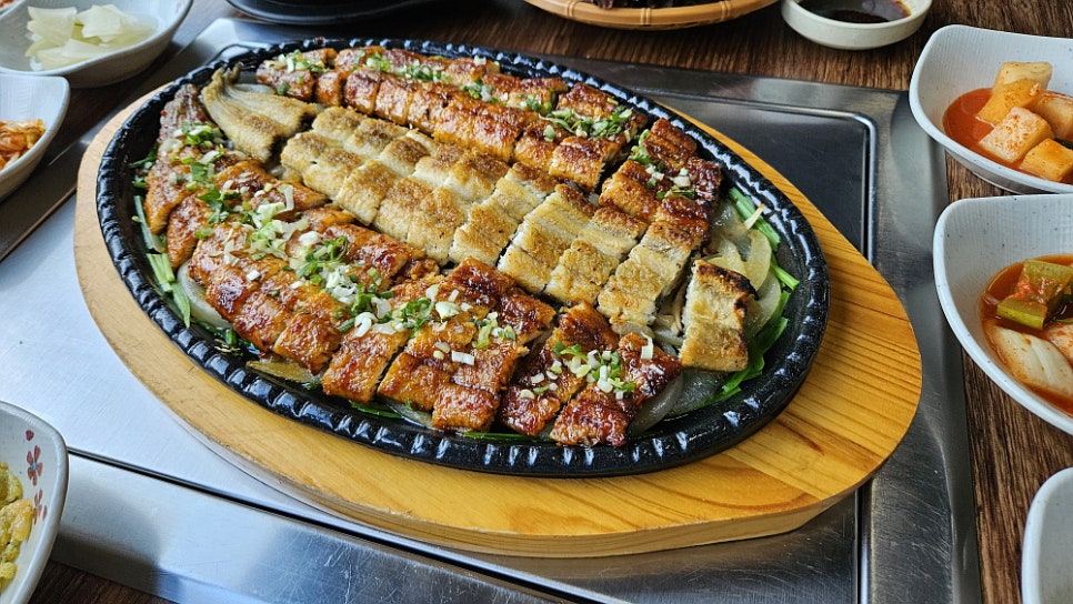 몸보신과 보양에 좋다는 장어로 맛나고, 푸짐하게 먹은 점심, 포천시 군내면 서울장어 & 어죽
