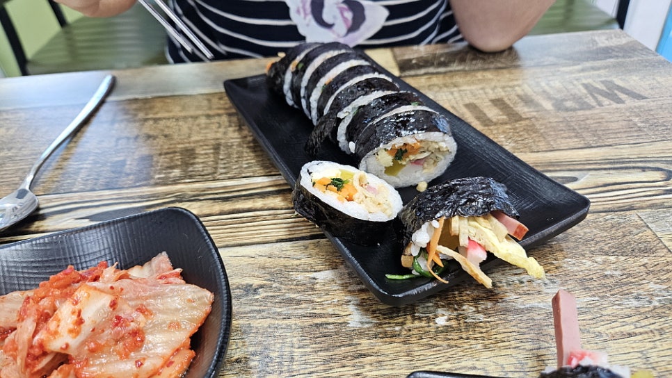 언제 먹어도 맛나고 부담없는 전국인의 비상식량, 포천시 포천동 김밥이야기